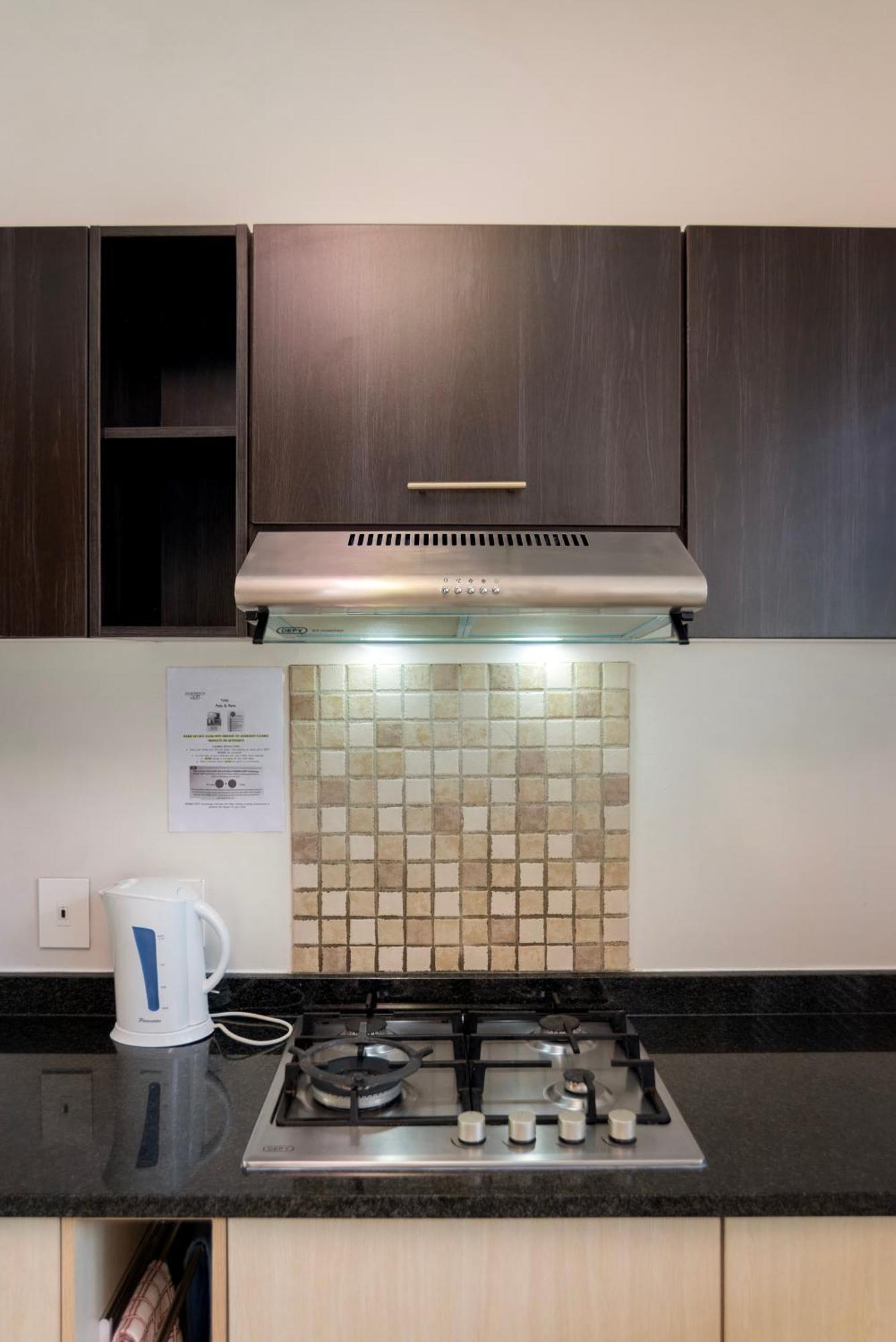 Apartments @ 125 Gaborone Bagian luar foto