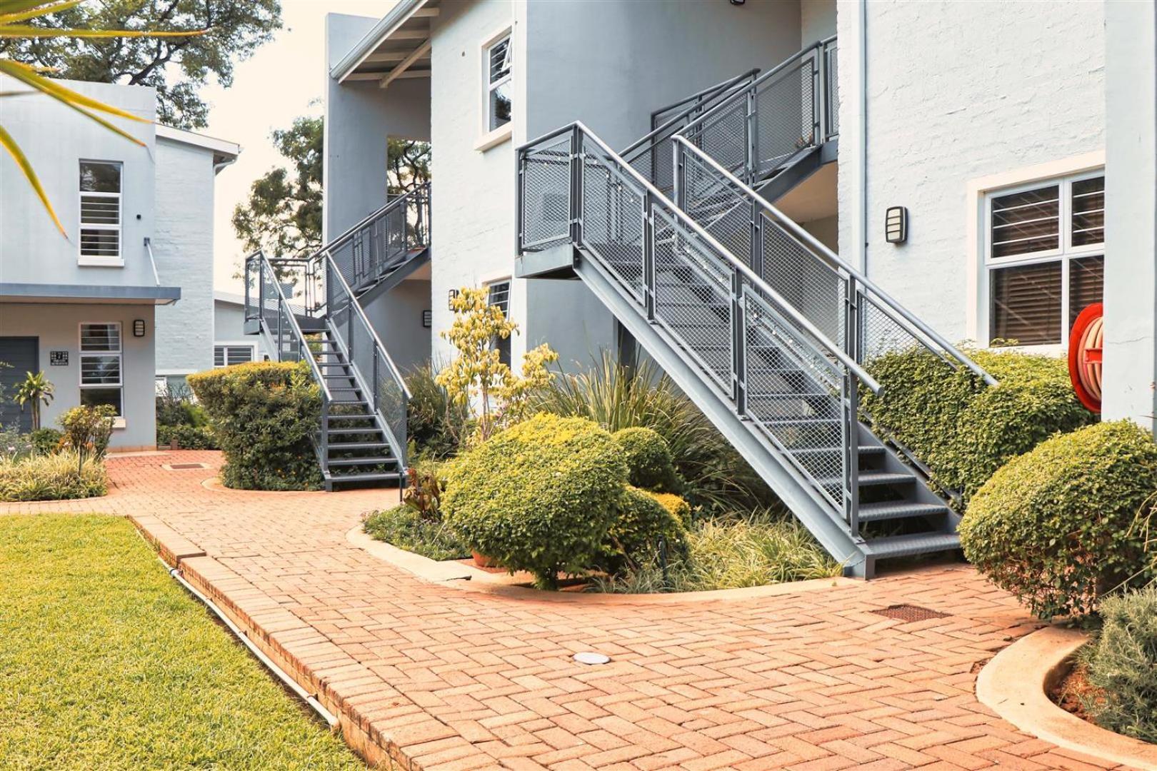 Apartments @ 125 Gaborone Bagian luar foto